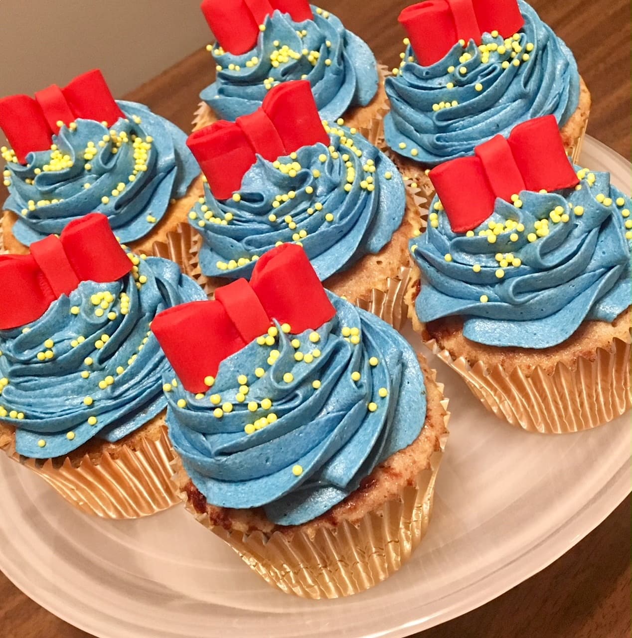 Hands-On Cupcake Decorating Classes in Toronto | JoJoFun Party Workshops photo 2