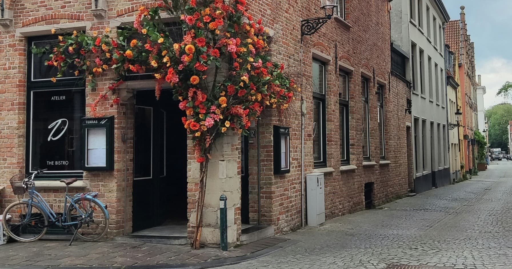 Taste Bruges Like a Local — 2-Hour Tasting Tour at Markt 7 photo 3