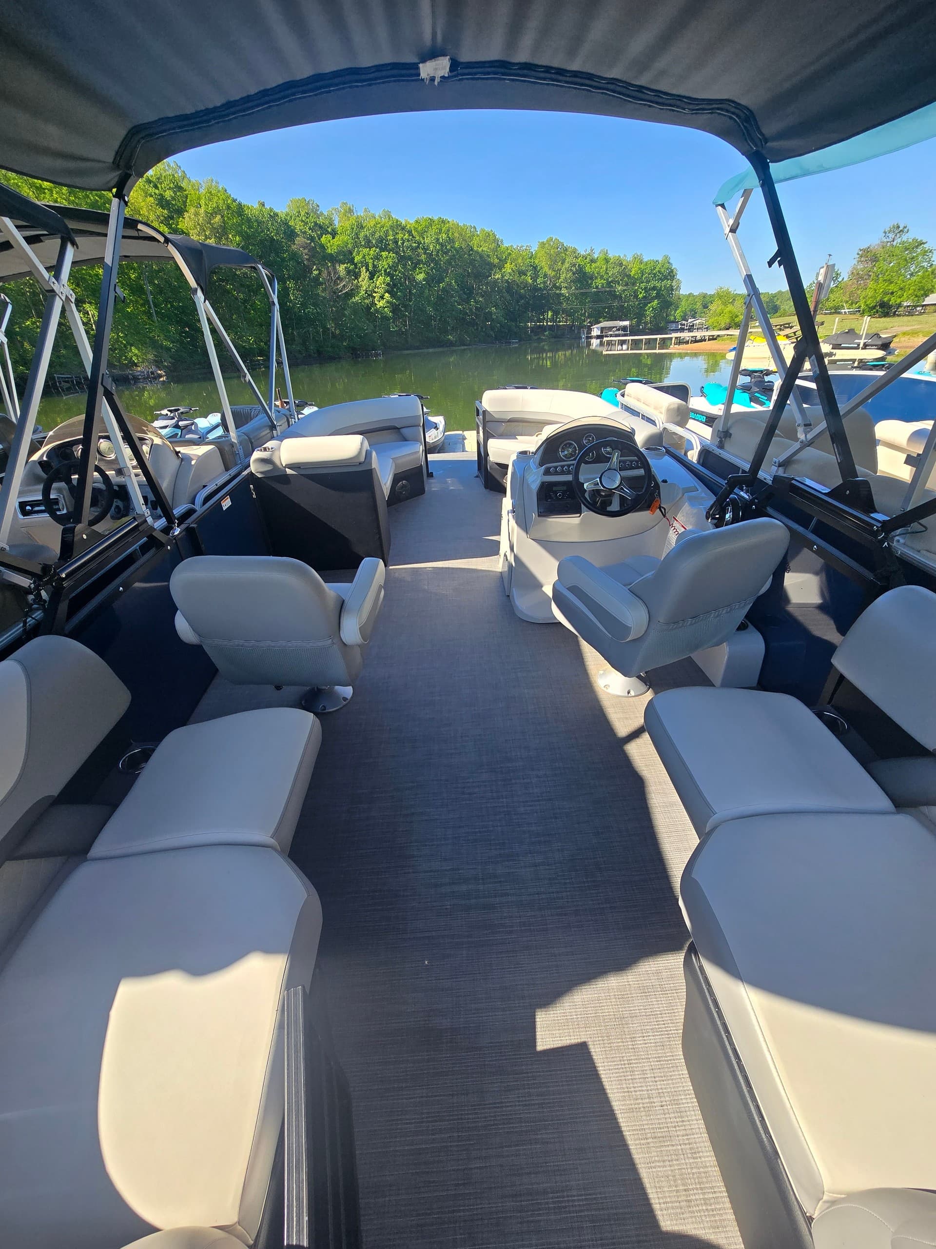 Premium Tritoon Rental — 150 HP Spotsylvania Boat for Tubing, Skiing & Groups
