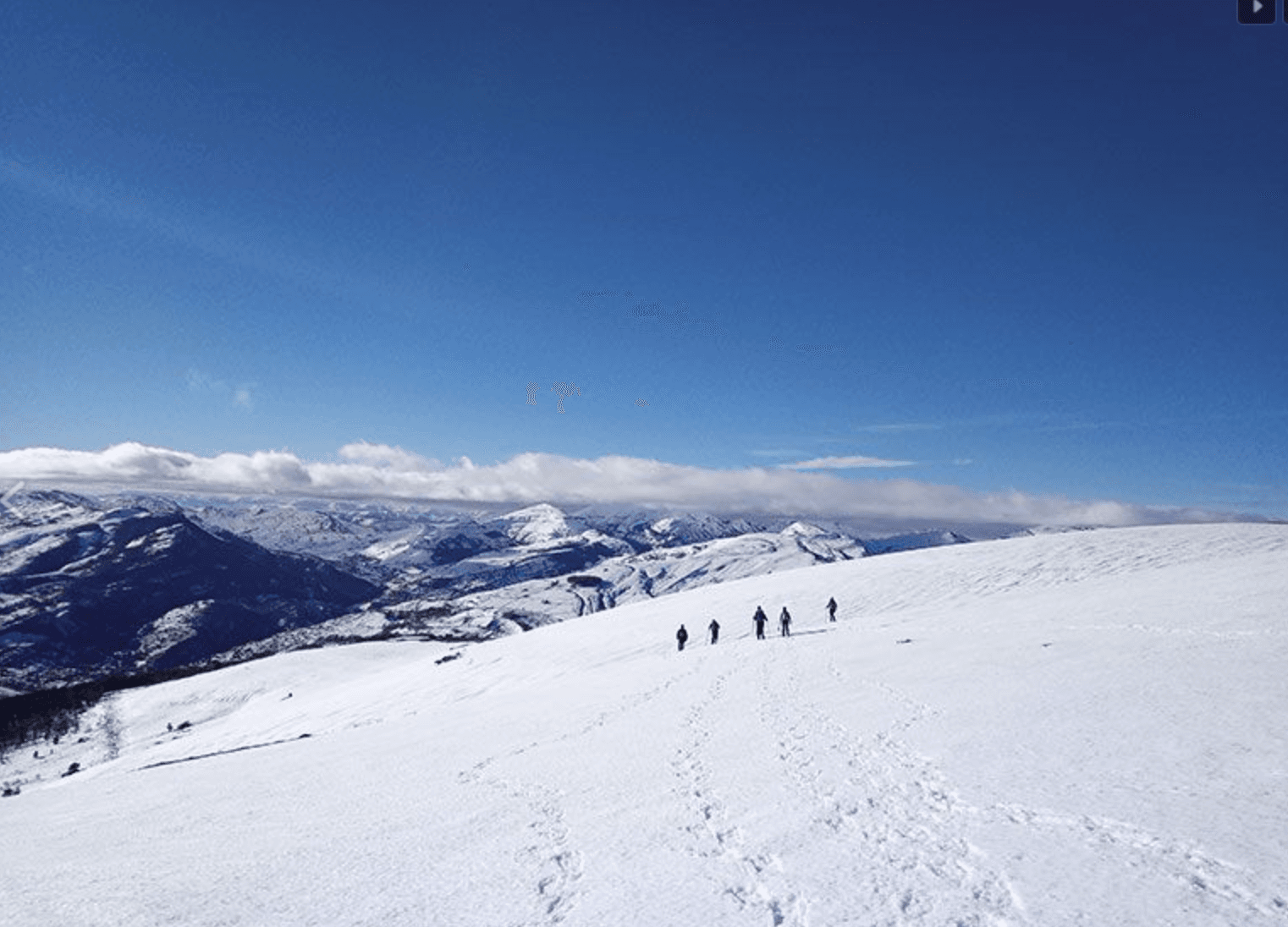 Snowshoeing at Picón Blanco with Nor3 Turismo Activo in Burgos