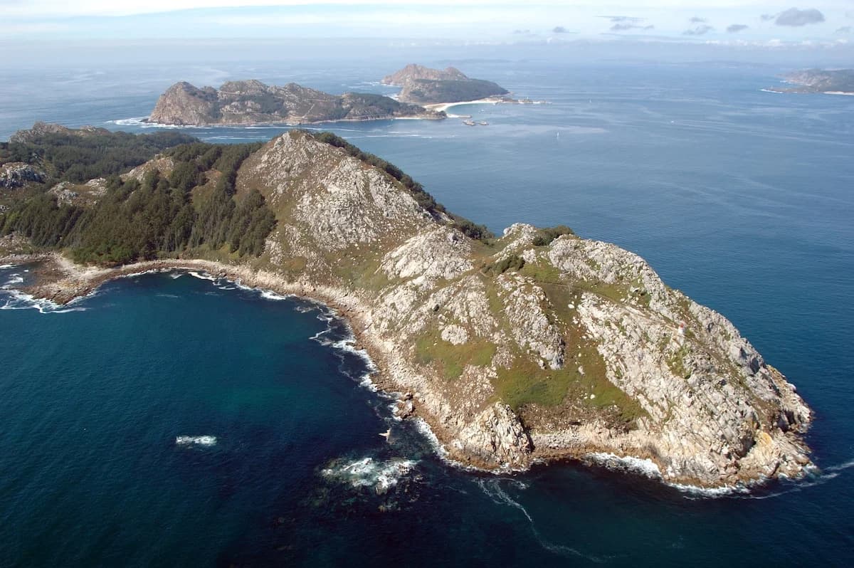 Coastal Via Ferrata on Islas Cíes: Sea-Cliff Climbing in Galicia