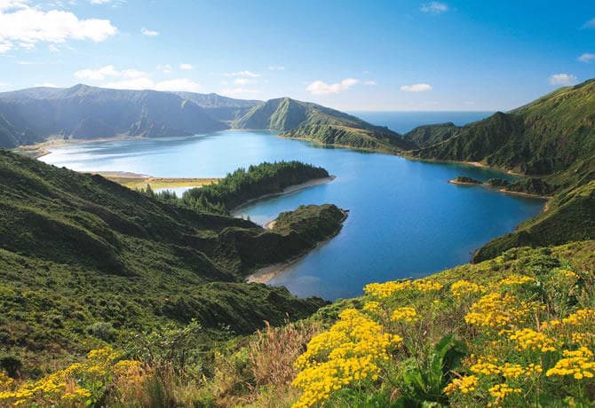Lagoa do Fogo e Furnas Adventure with BigBlue Adventures