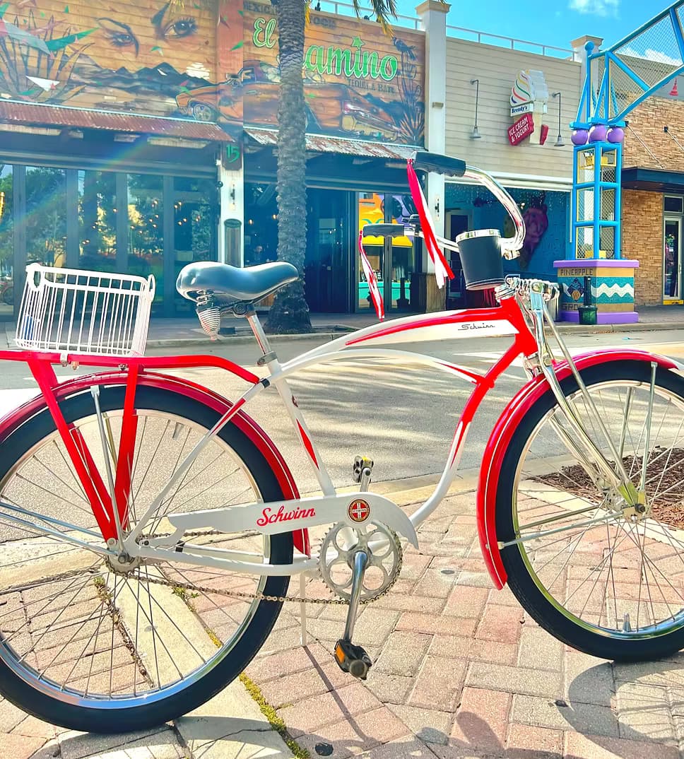 Classic Schwinn Tank Cruiser Rides by Seaside Bicycle Rentals