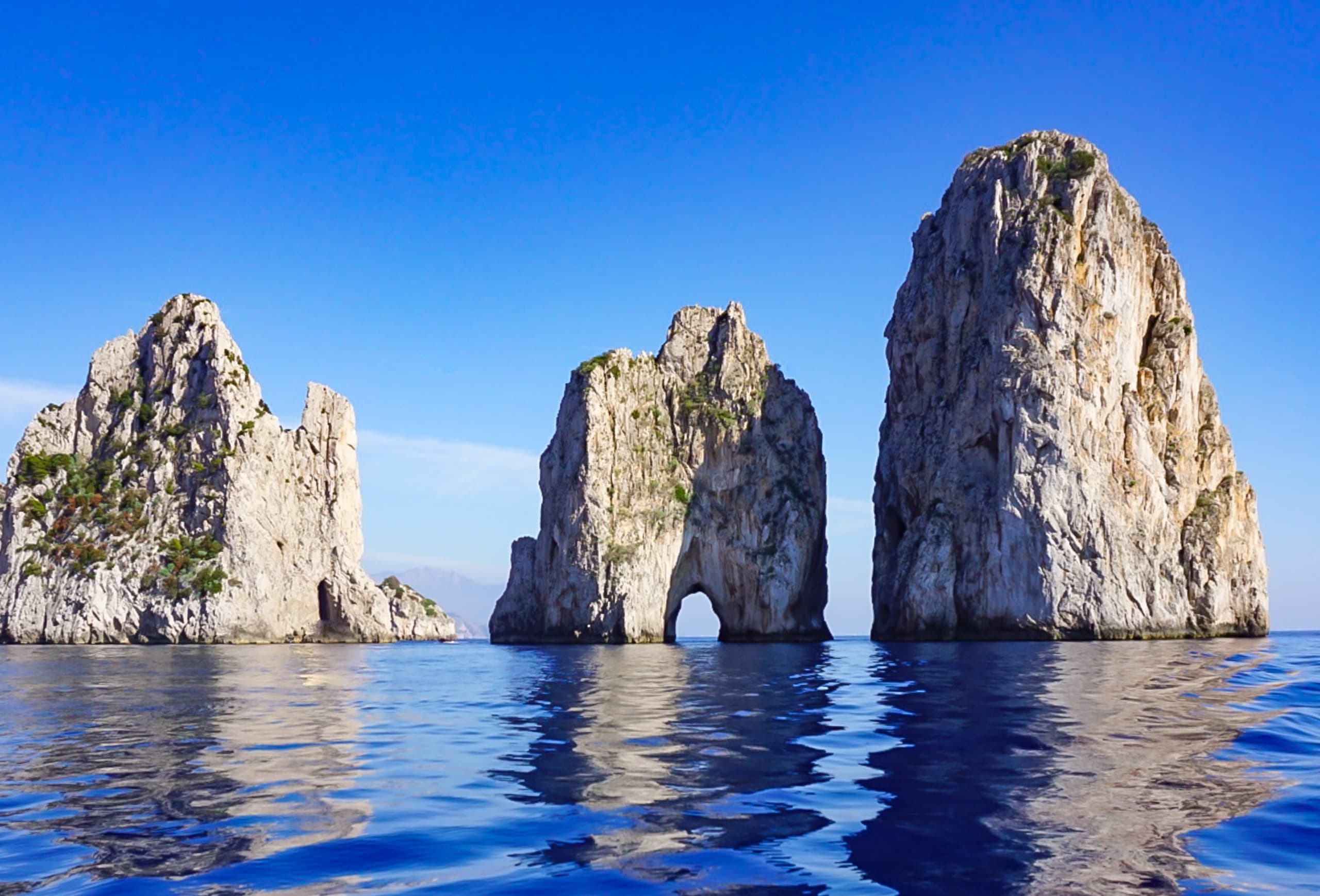 Capri Caves, Faraglioni & Snorkeling Day Cruise from Amalfi photo 4