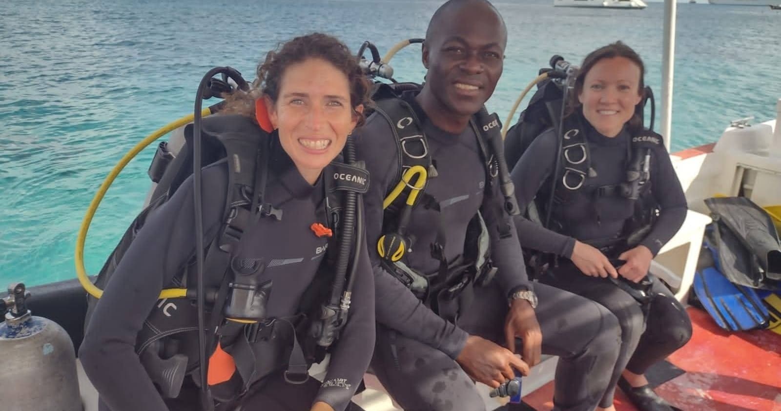 Explore Cozumel’s Vibrant Reefs: Morning Dive Trip with Island Divers Cozumel