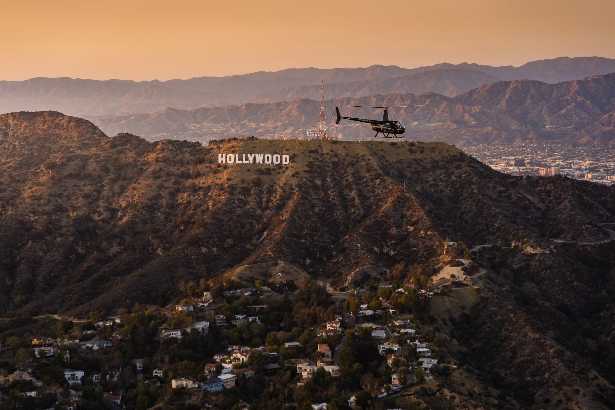 Helicopter Tour Over Los Angeles: 2026 World Cup Skyline Experience photo 2