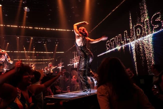 Las Vegas Nightlife: Iconic Disco Experience & Cocktail Bars