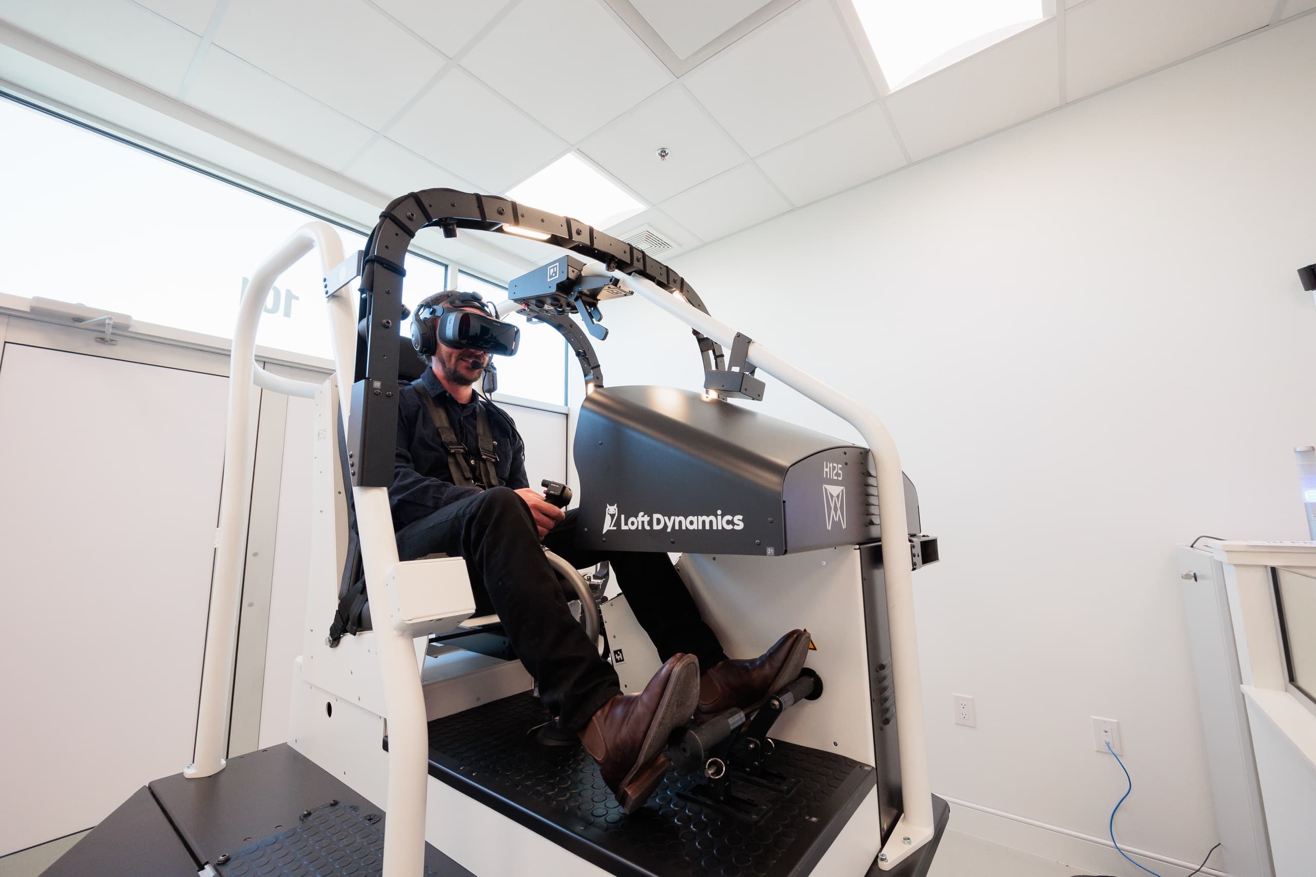 Blackcomb Helicopters VR Simulator in Delta, BC