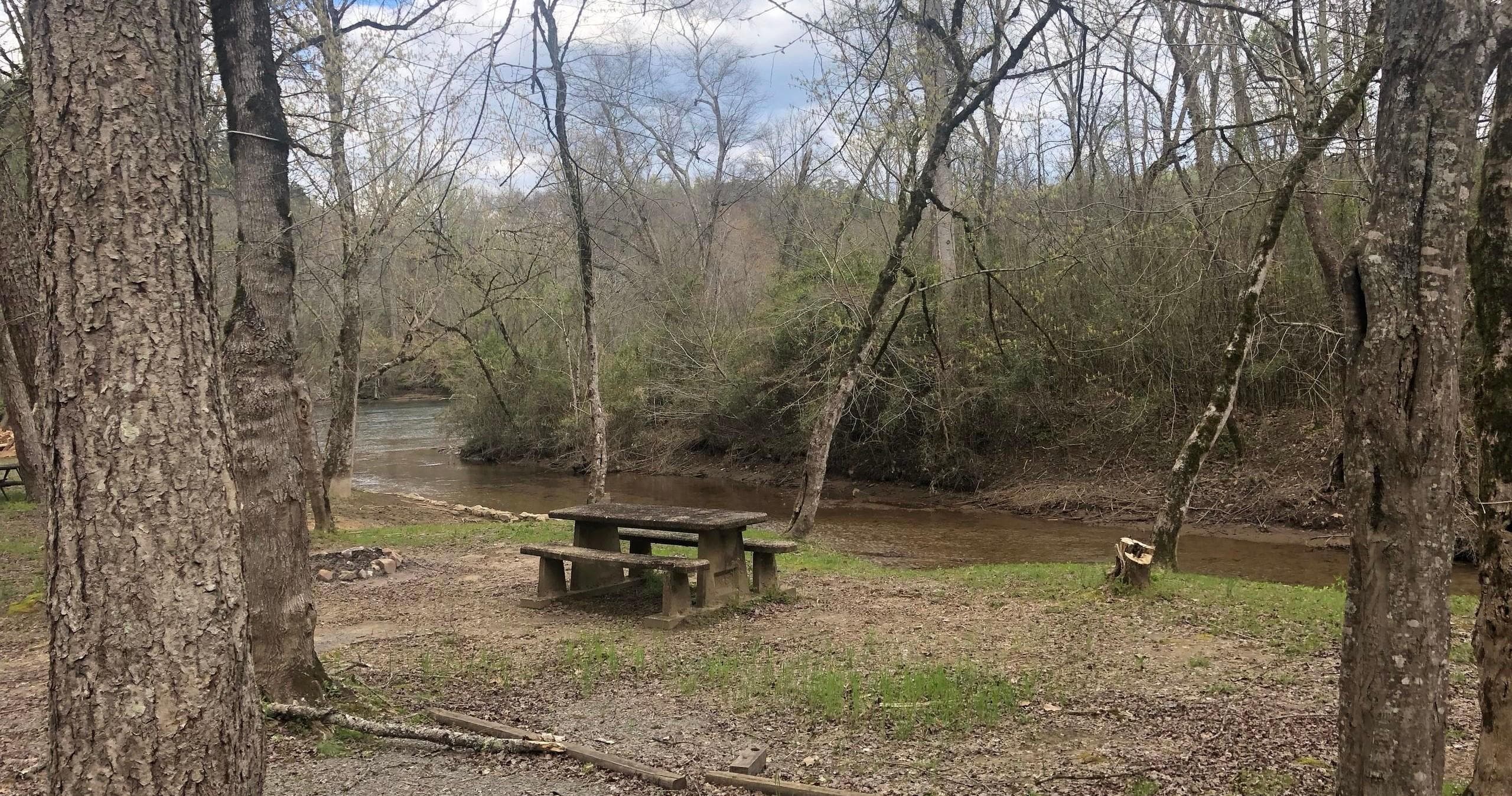 Waterfront Campsites at Hiwassee Outfitters
