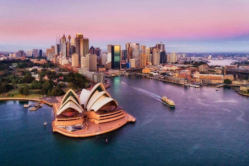 Sydney True Blue Aussie Walking Tour — Harbour Views, Hidden History & Local Stories