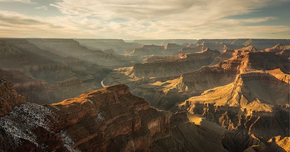 West Grand Canyon Tour: Scenic Sightseeing in Peach Springs, AZ