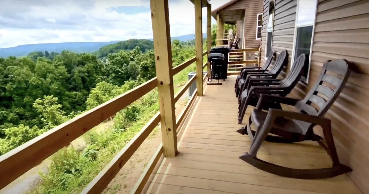 Cozy Cabin Retreat in Bluefield: The Mudd Man Suite Experience