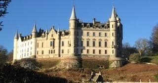 Land Adventures at Dunrobin Castle with Loch Ness Tours