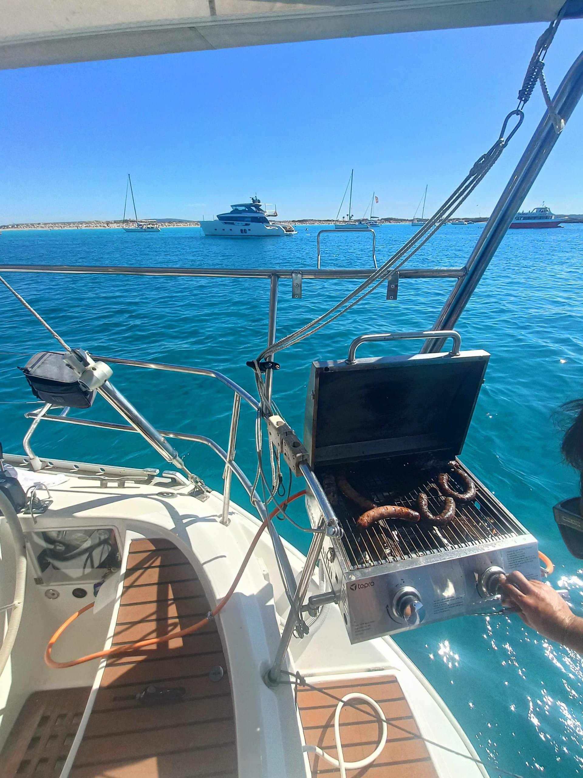 Costa Brava Sail & Barbecue: Blanes to Tossa de Mar in One Day