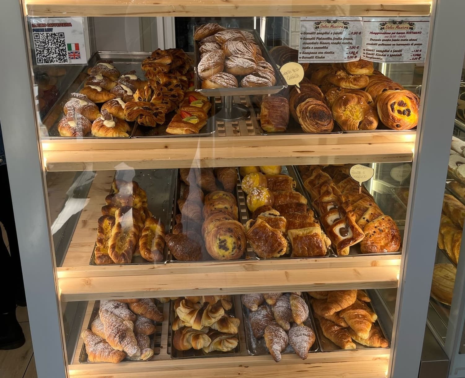 Sweet Strolls: The Ultimate Dessert Tour of Rome
