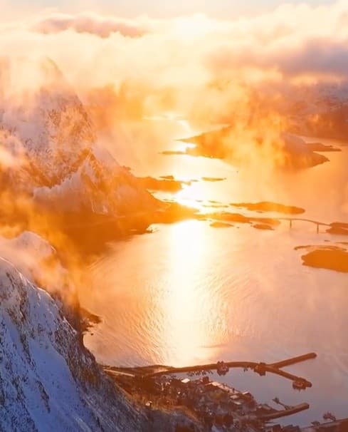 Sail the Midnight Sun: Lofoten Golden-Hour Cruise from Svolvær photo 2