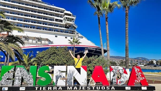 Seamless Private Chauffeur Transfers from Tijuana to Ensenada: Comfort and Style on the Road