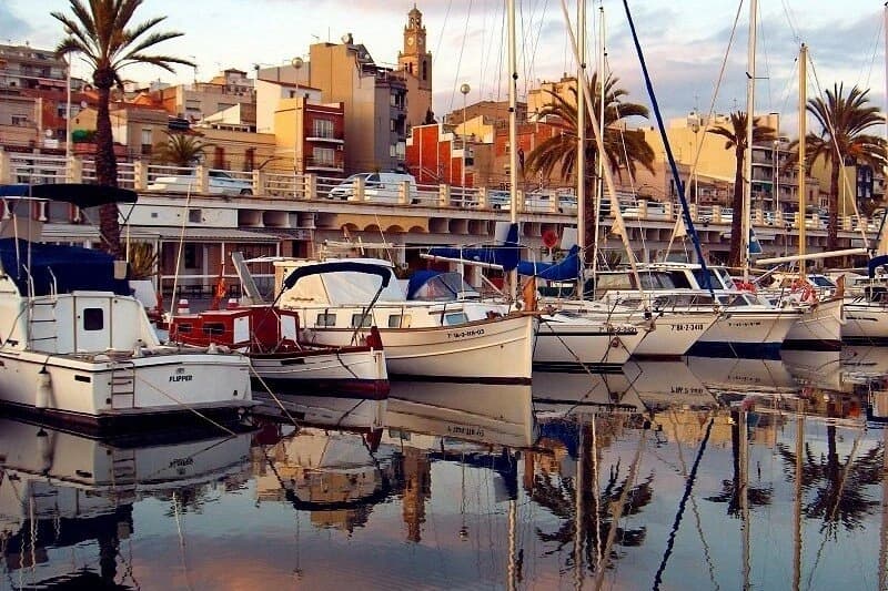Sailing the Mediterranean: Full-Day Adventure from Barcelona to Masnou
