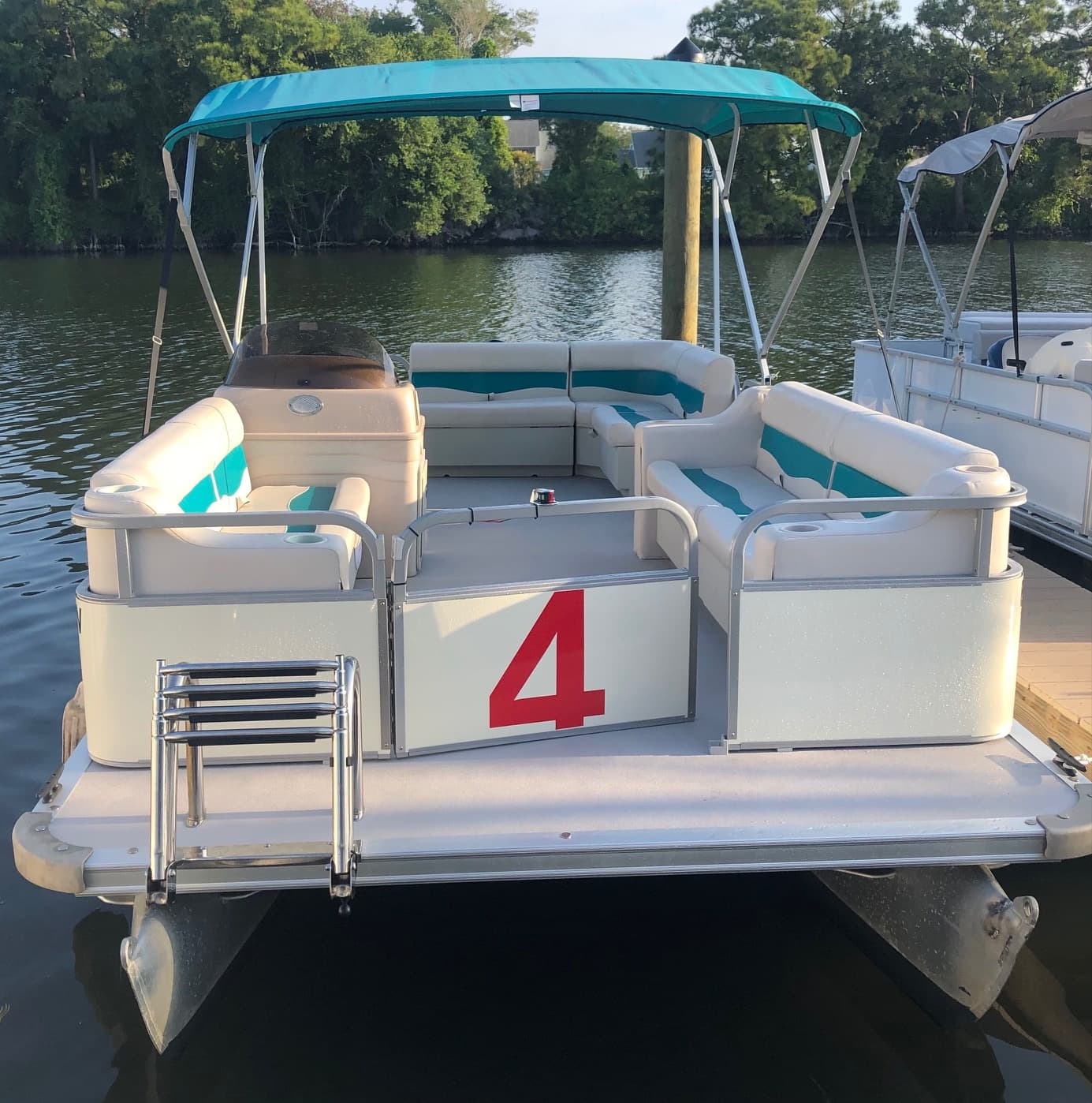 9 Passenger Pontoon Rental on Indian River Lagoon, FL