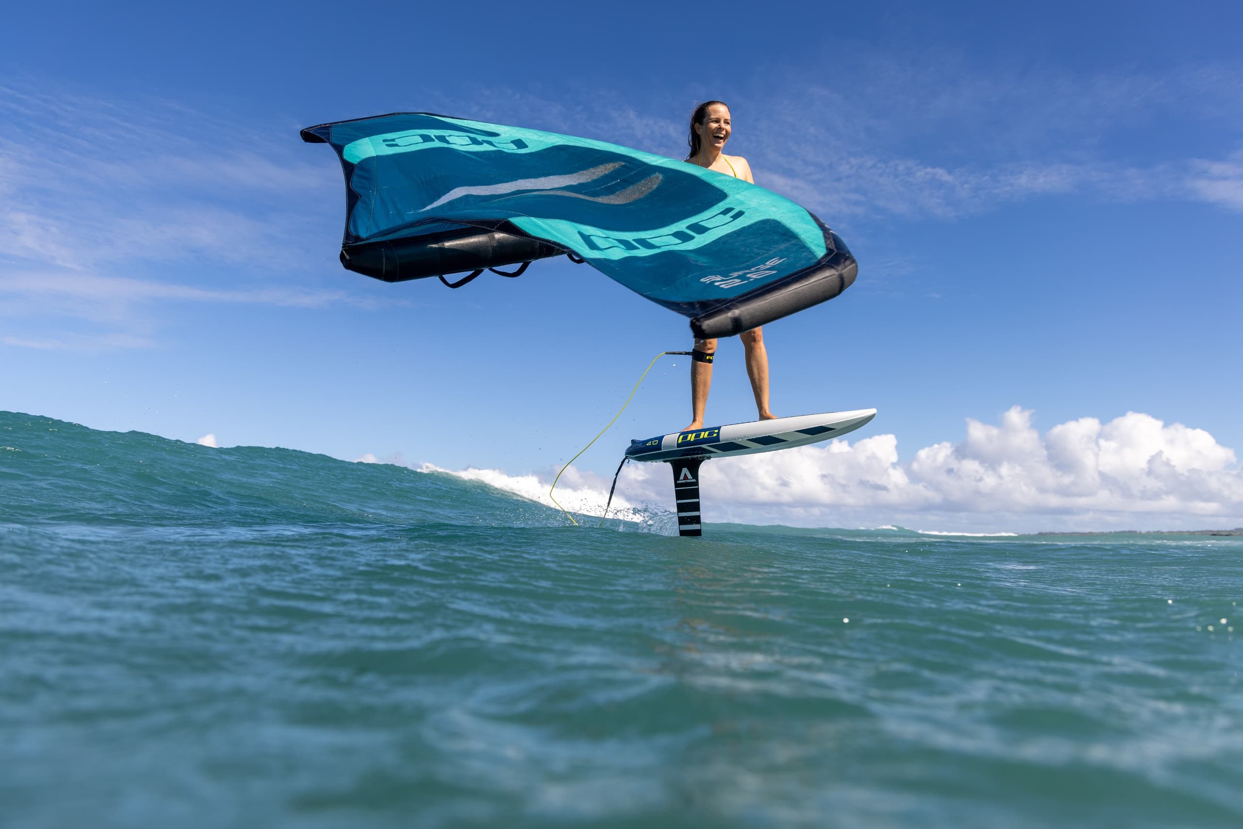 Maui Wingfoiling Lessons: Master the Ocean Thrill