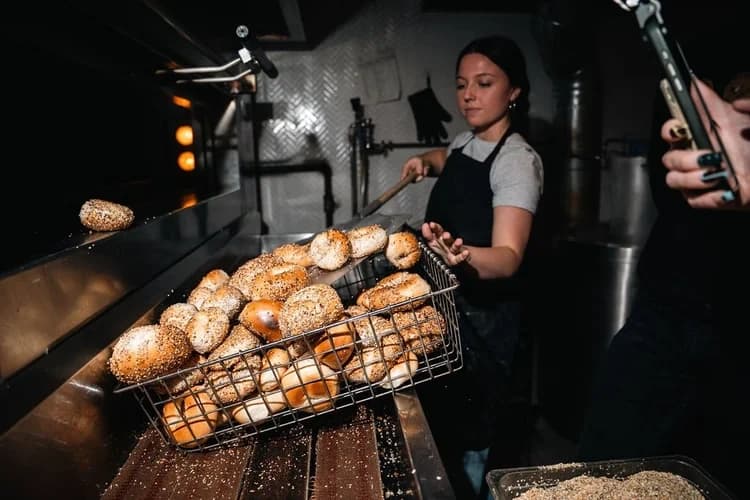 Veganuary Plant-Based Bagel Baking Class in Midtown Manhattan