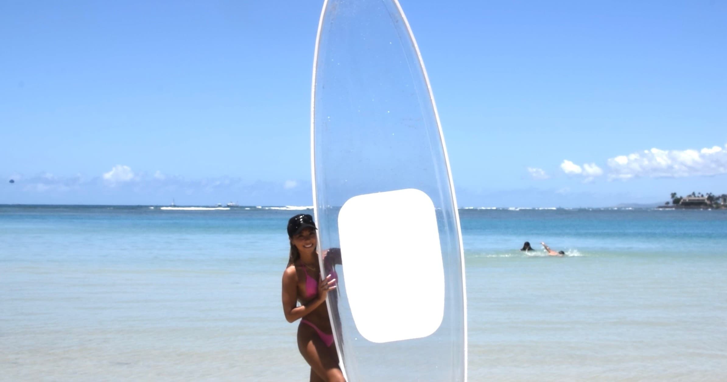 Stand-Up Paddleboarding with Wonder The Sea LLC in Honolulu
