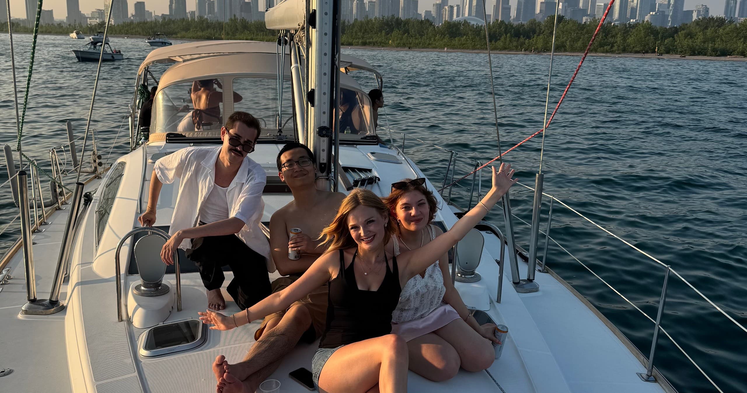 Private Sailing on Lake Ontario with Flo Charter