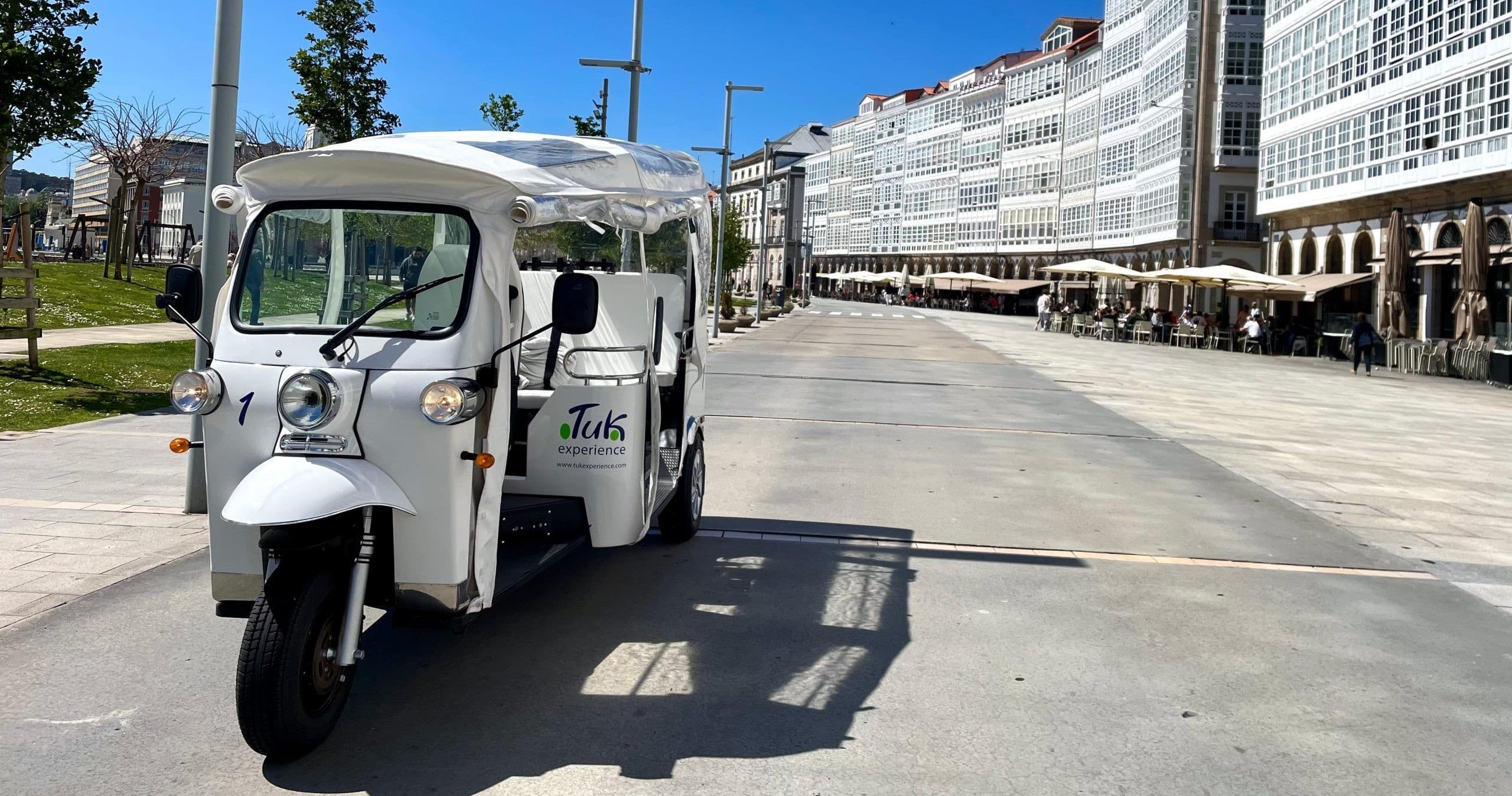 Tuk Tuk Tours in A Coruña with TUK EXPERIENCE