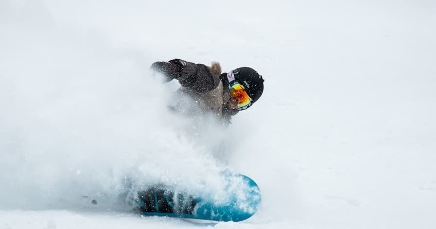 Winter Sports & Snowboarding at Big Bear Lake with Mile High Sports