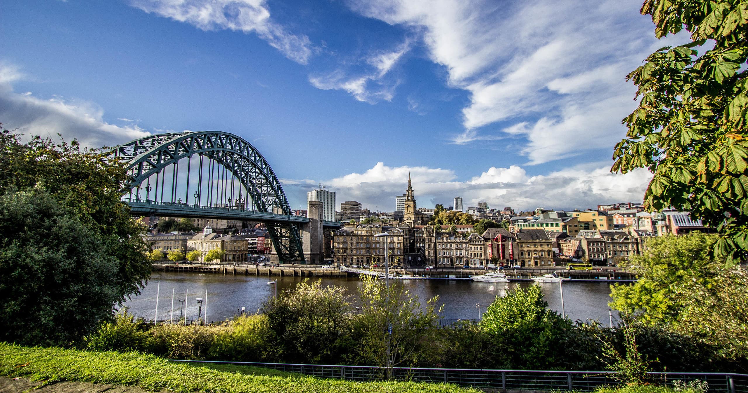 Newcastle Historical Walks with Iles Tours