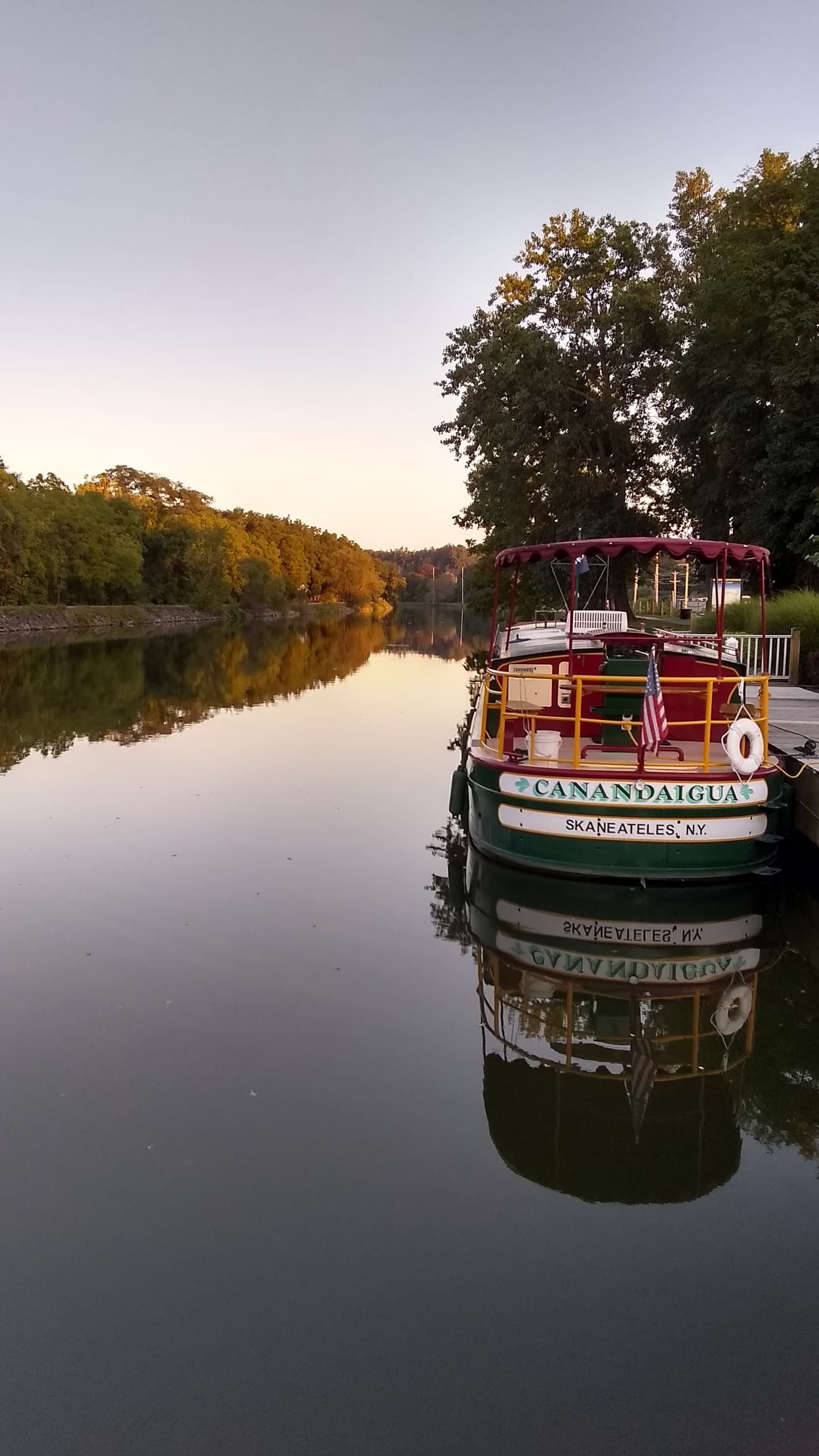Erie Canal Adventures: Lockmaster 42 Charters in Macedon, NY