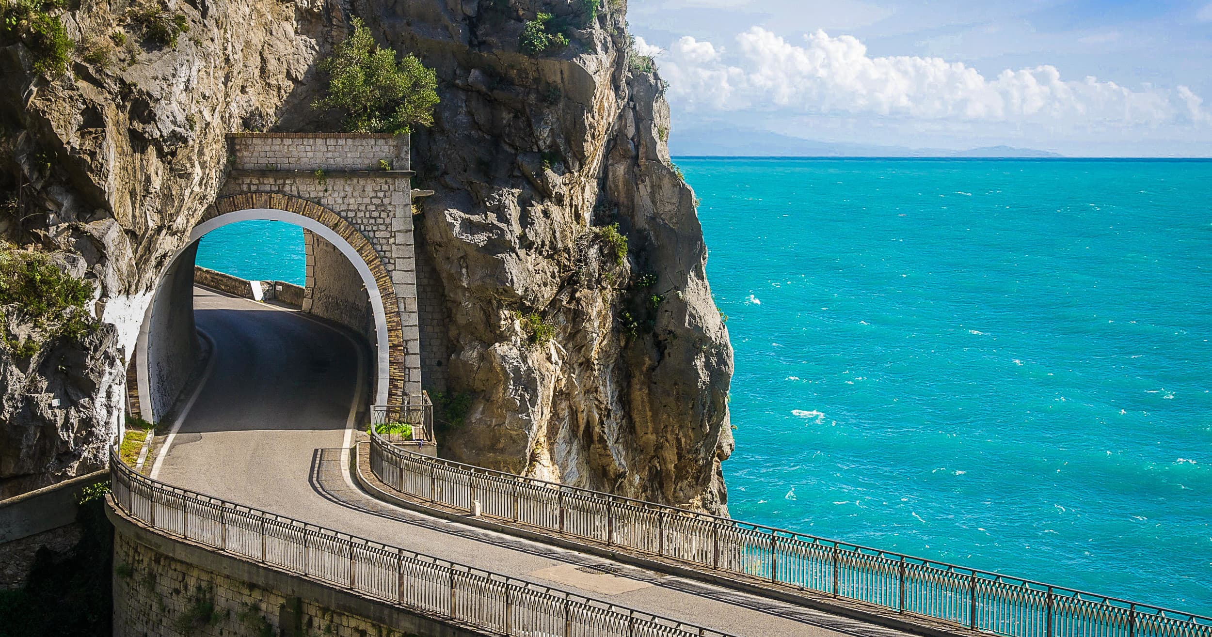 Private Naples to Amalfi Transfer & Herculaneum Tour by Askos Tours