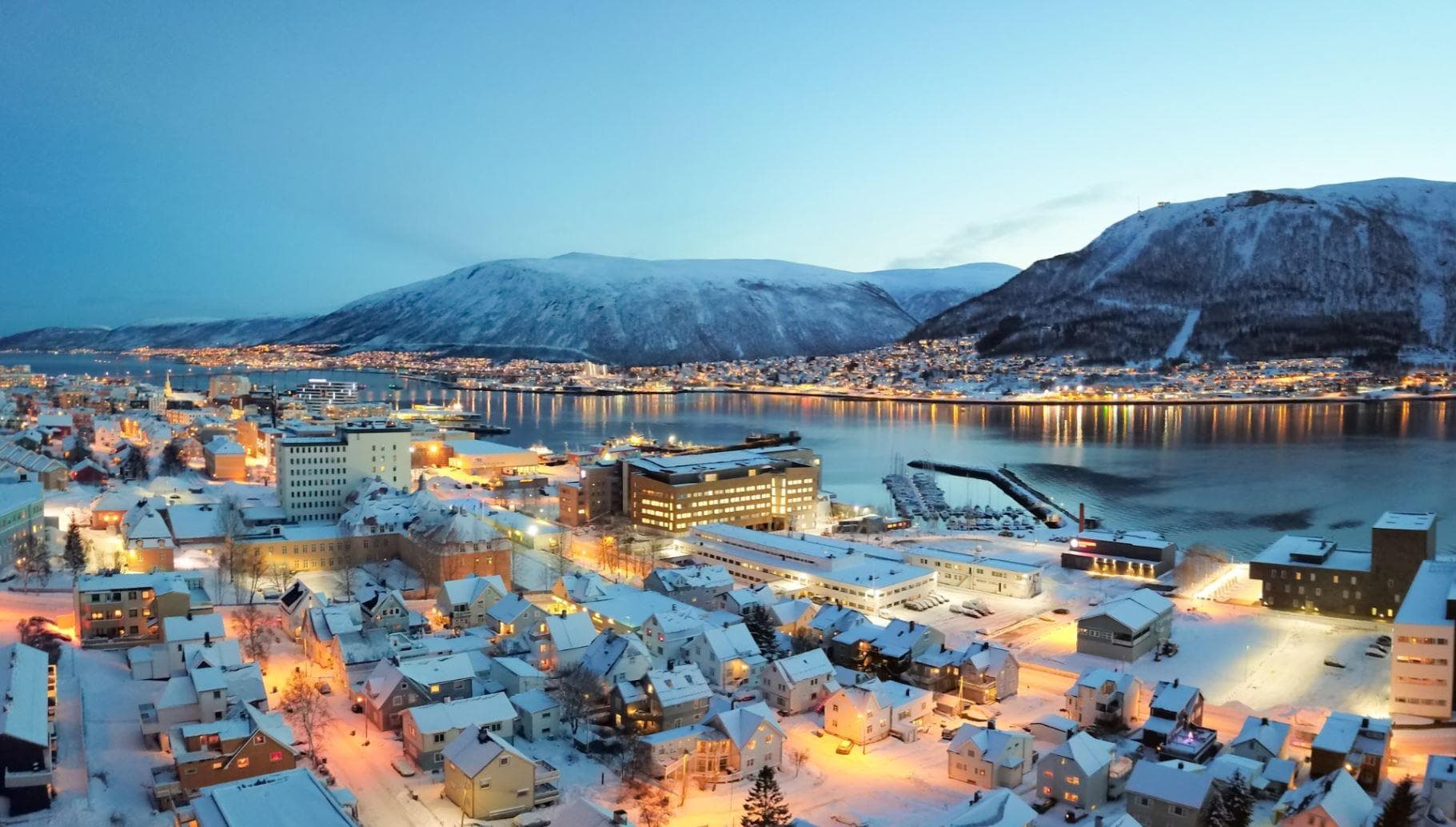 Northern Norway Travel’s Tromsø Island Tour: City & Views