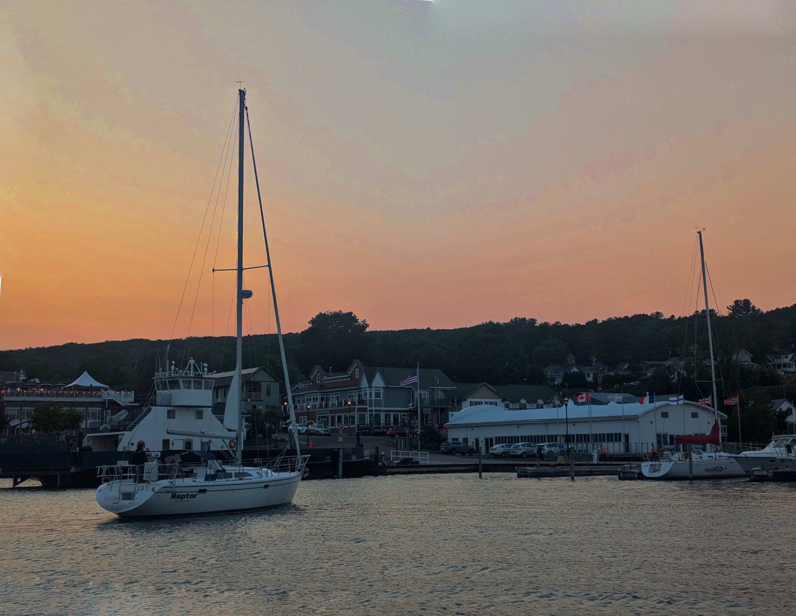Private Bayfield Gateway Sail Adventure in Wisconsin