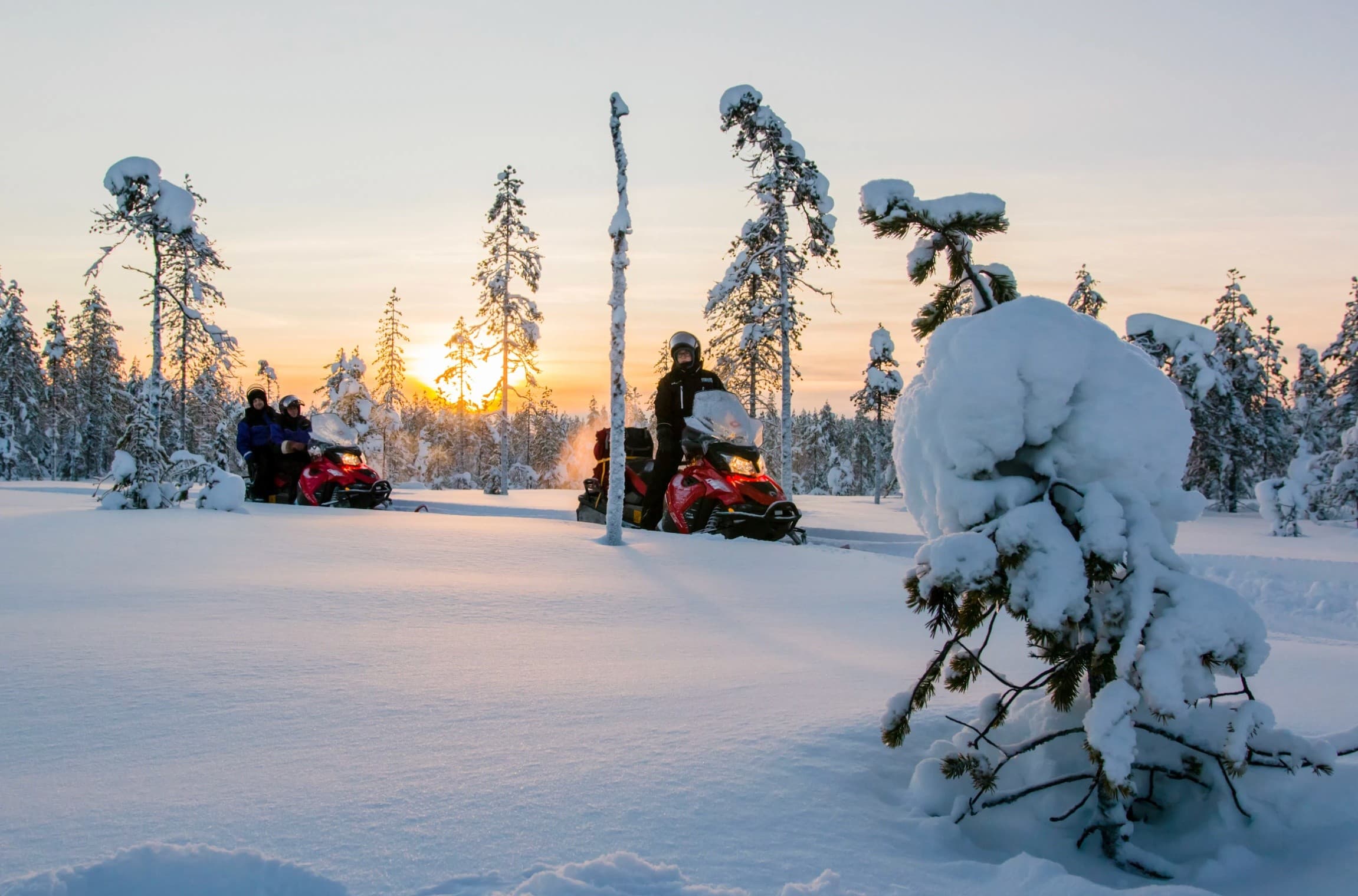 Lapland Like a Local — Evening Snowmobile Camp, Firemaking and Northern Lights near Rovaniemi photo 1