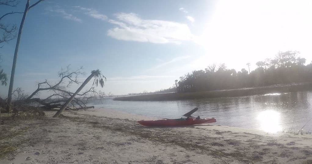 Water Activities: Hunting Island Sandbar Tour with Beaufort Kayak Tours