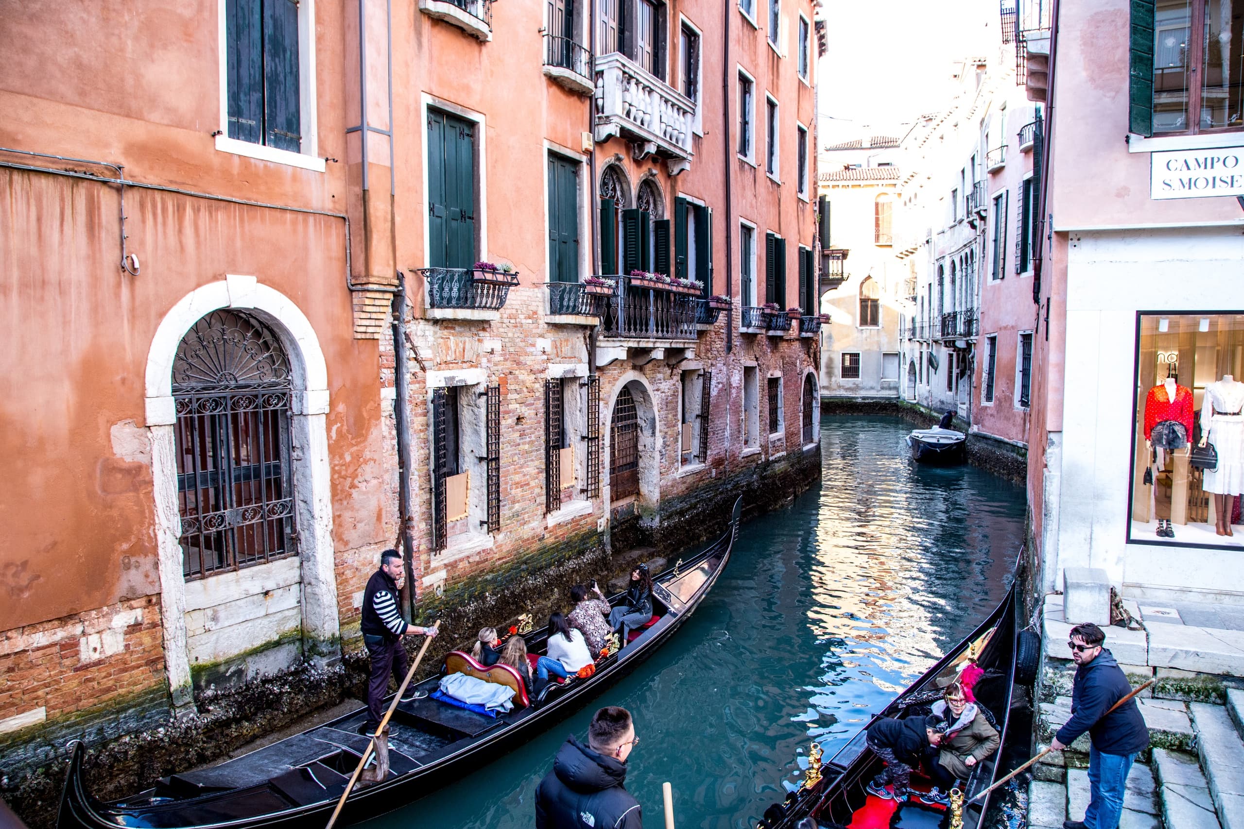 Shared Authentic Gondola Ride in Venice: Grand Canal & Hidden Canal Experience