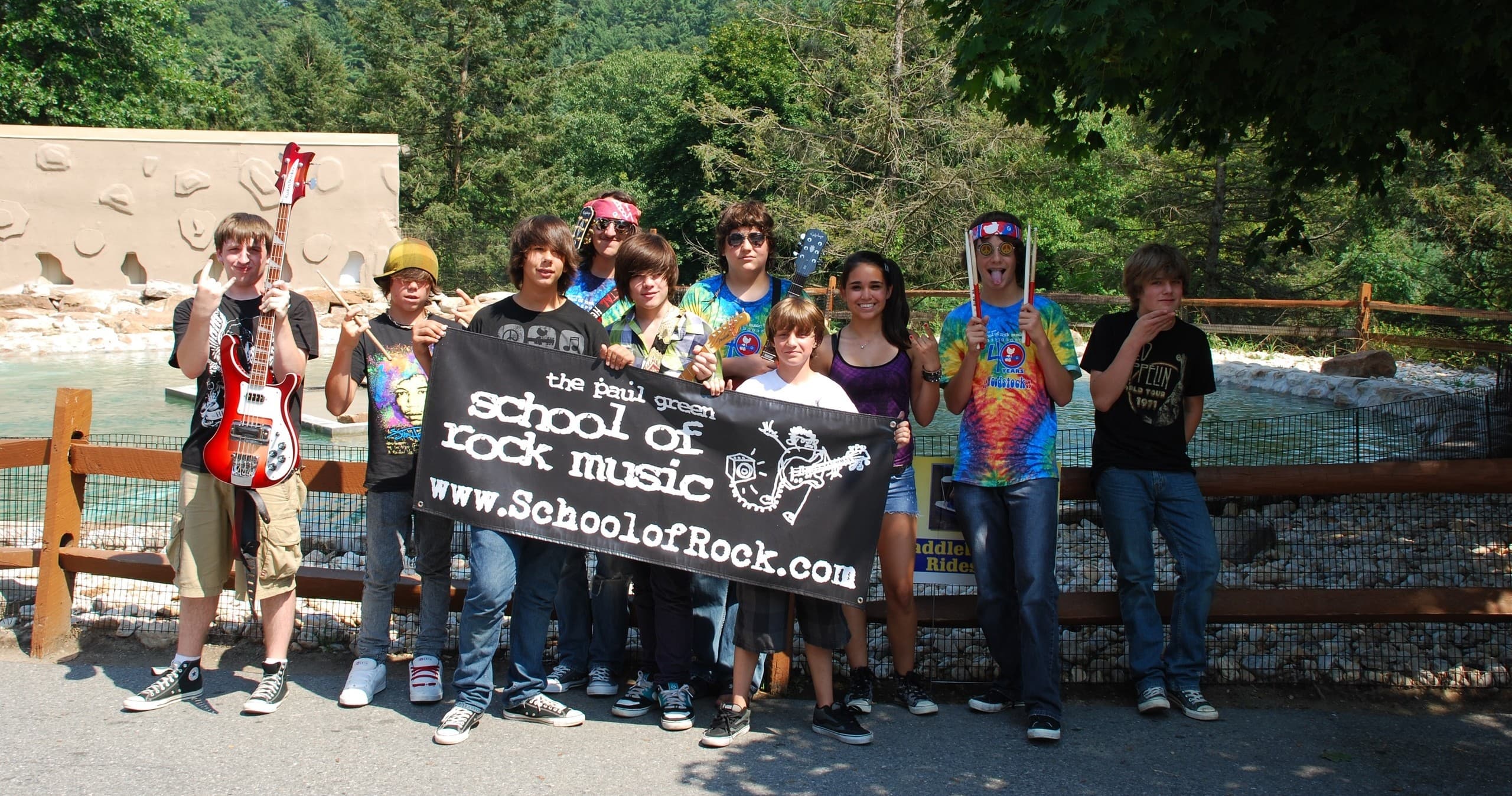 Plan the Ultimate Group Outing at Lehigh Valley Zoo: Feedings, Tours & Rentals photo 1
