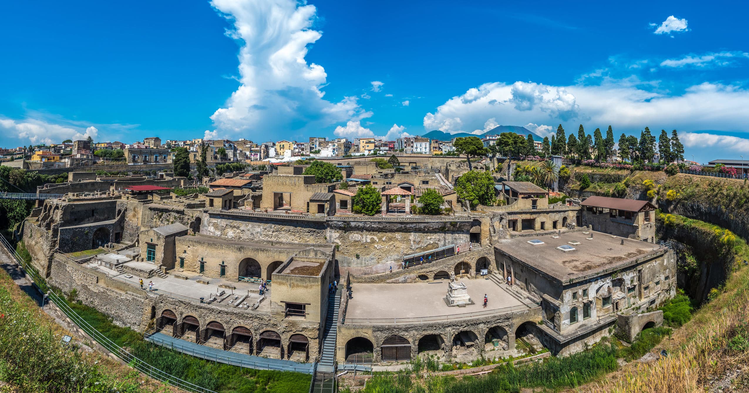 Private Herculaneum Tour & Transport with Askos Tours