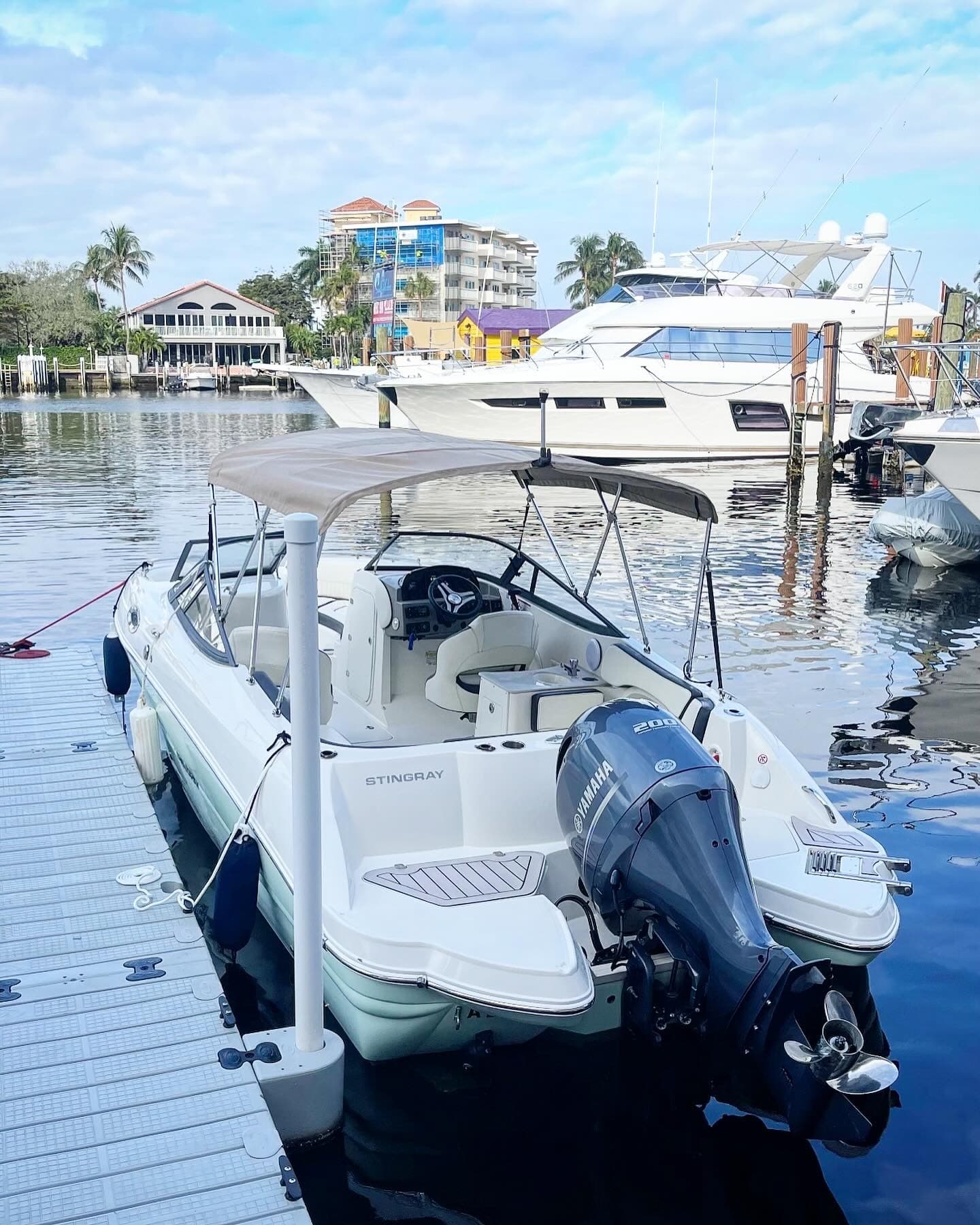 Unsinkable 2 Boat Rental Adventure in Pompano Beach