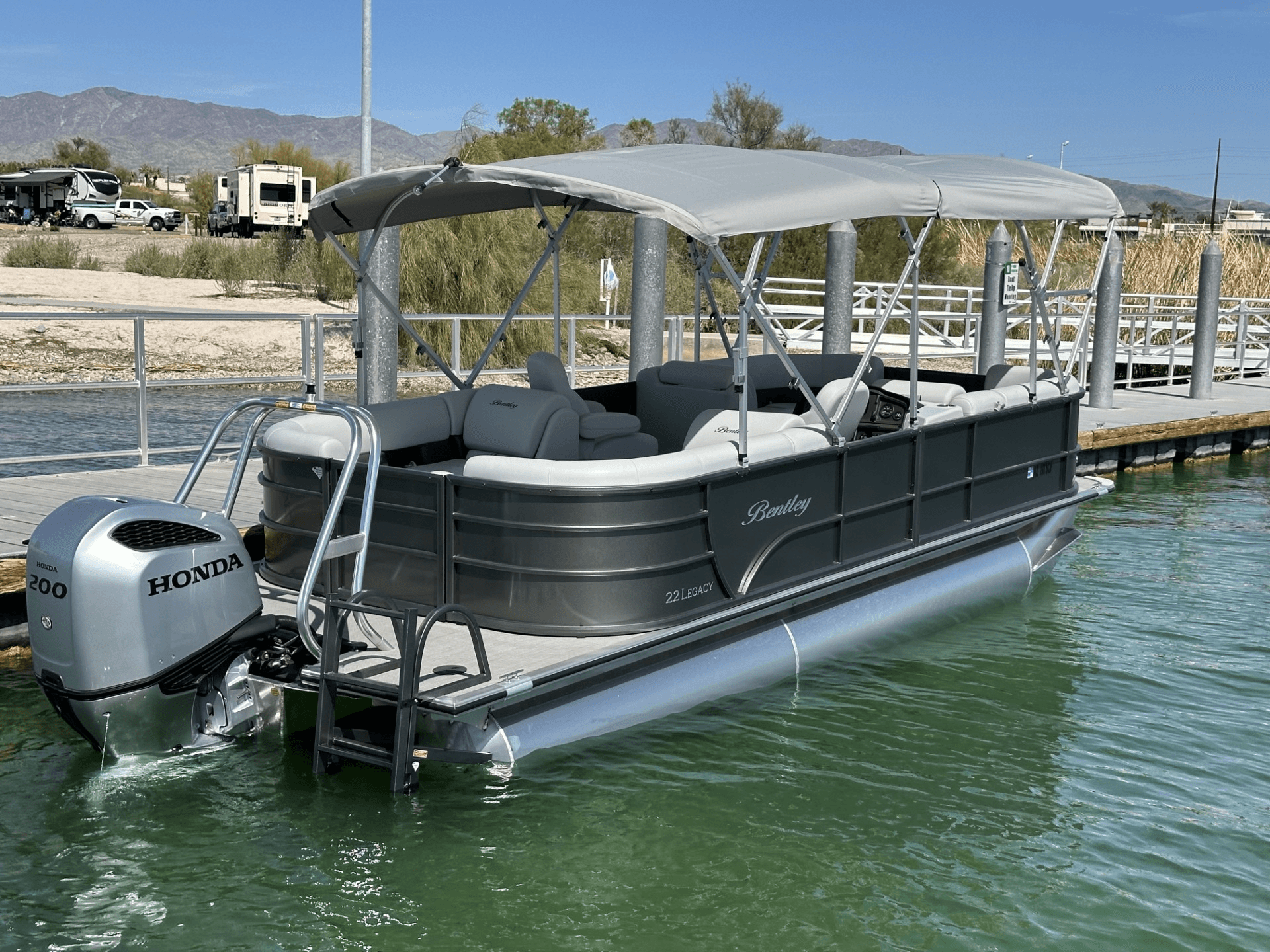 Run the Channel: 2023 Bentey 23 Gold 250hp Powerboat on Lake Havasu