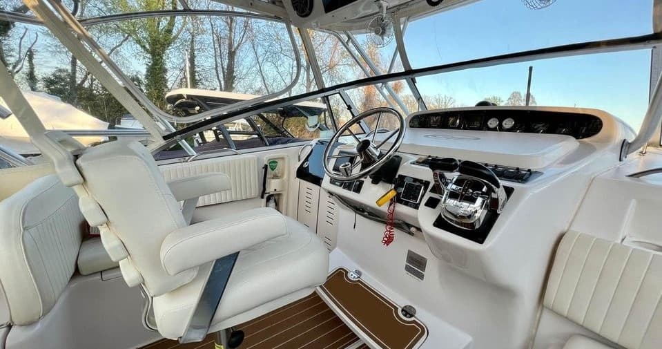 Water Activities & Potomac Chesapeake Mariners LLC: Iconic DC Water Tour