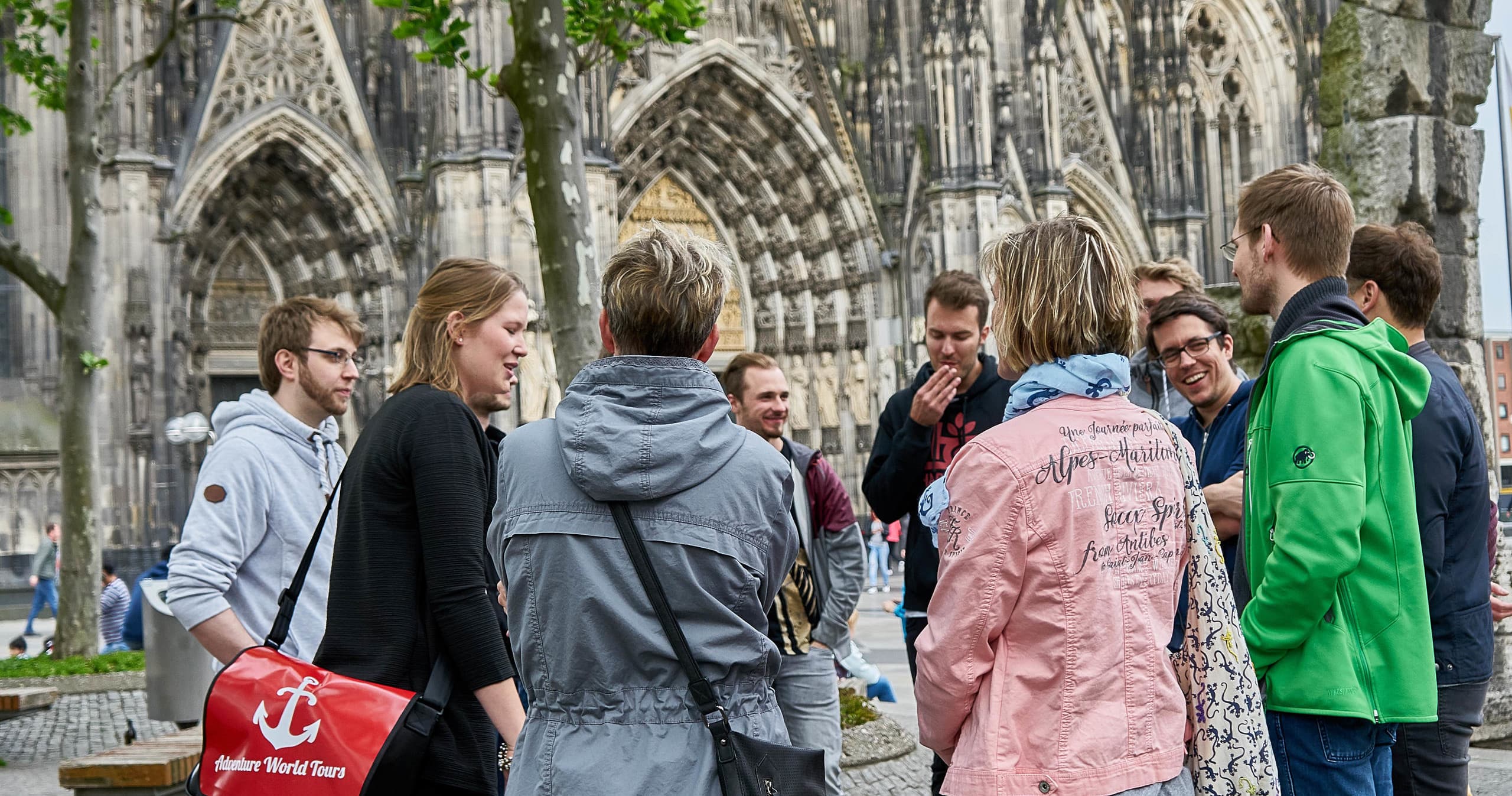 City Walk & Historic Highlights with Adventure World Tours