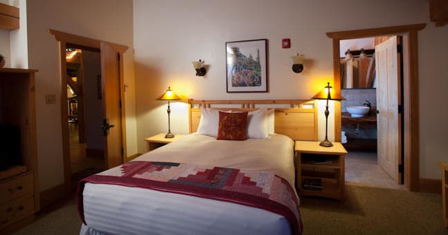 Alaskan Wilderness Stay at Lodge at Black Rapids’ Room 5