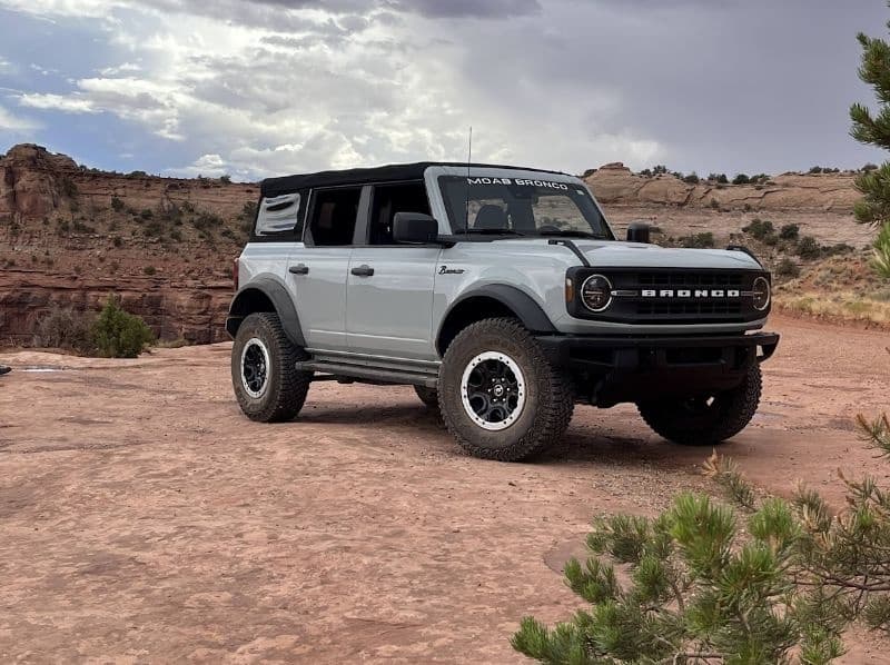 Drive the 4 Door Black Diamond Sasquatch: Moab Off-Road Bronco Rental