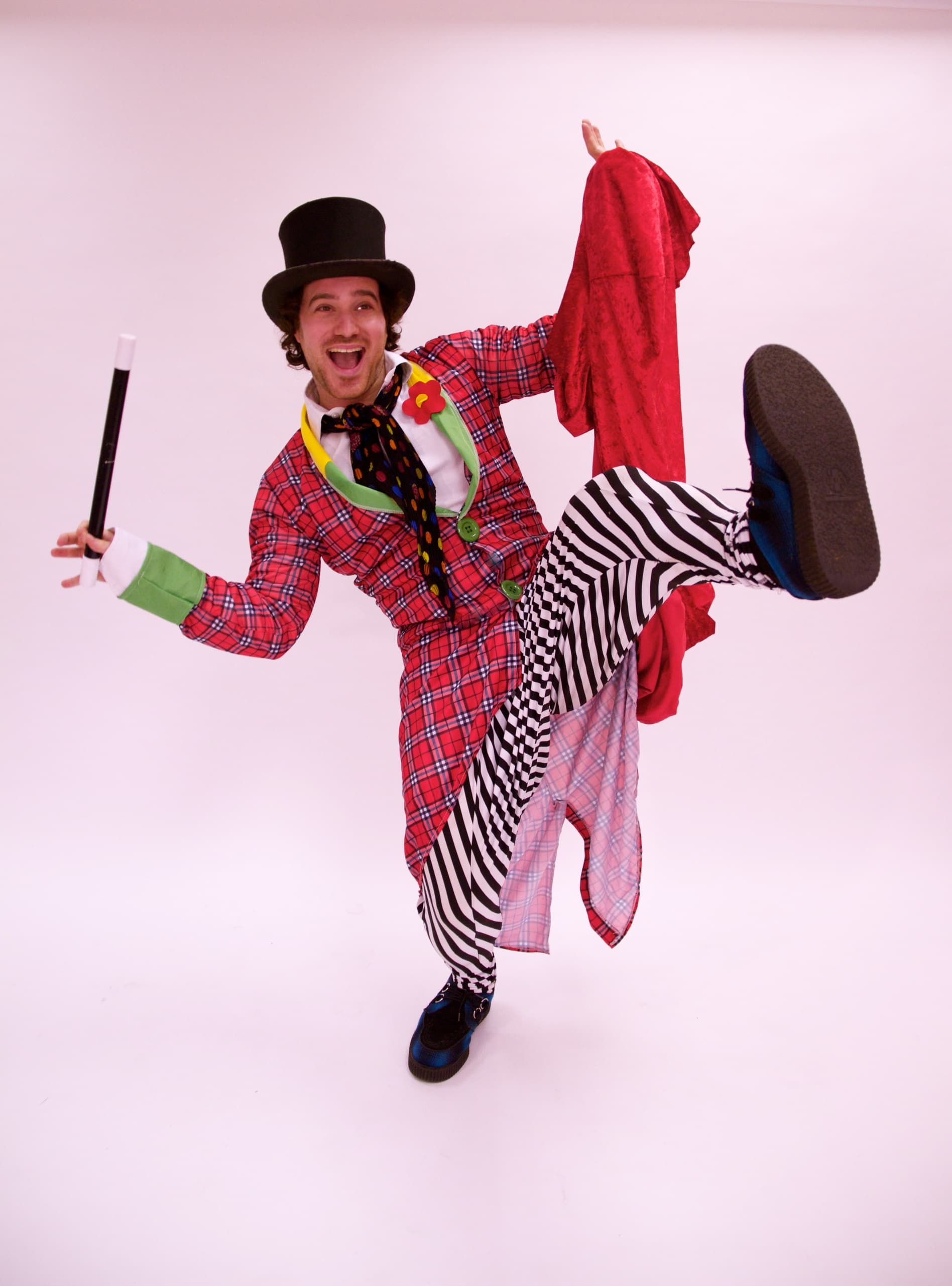 Magician Walkabout: Roaming Close-Up Magic for Toronto Events