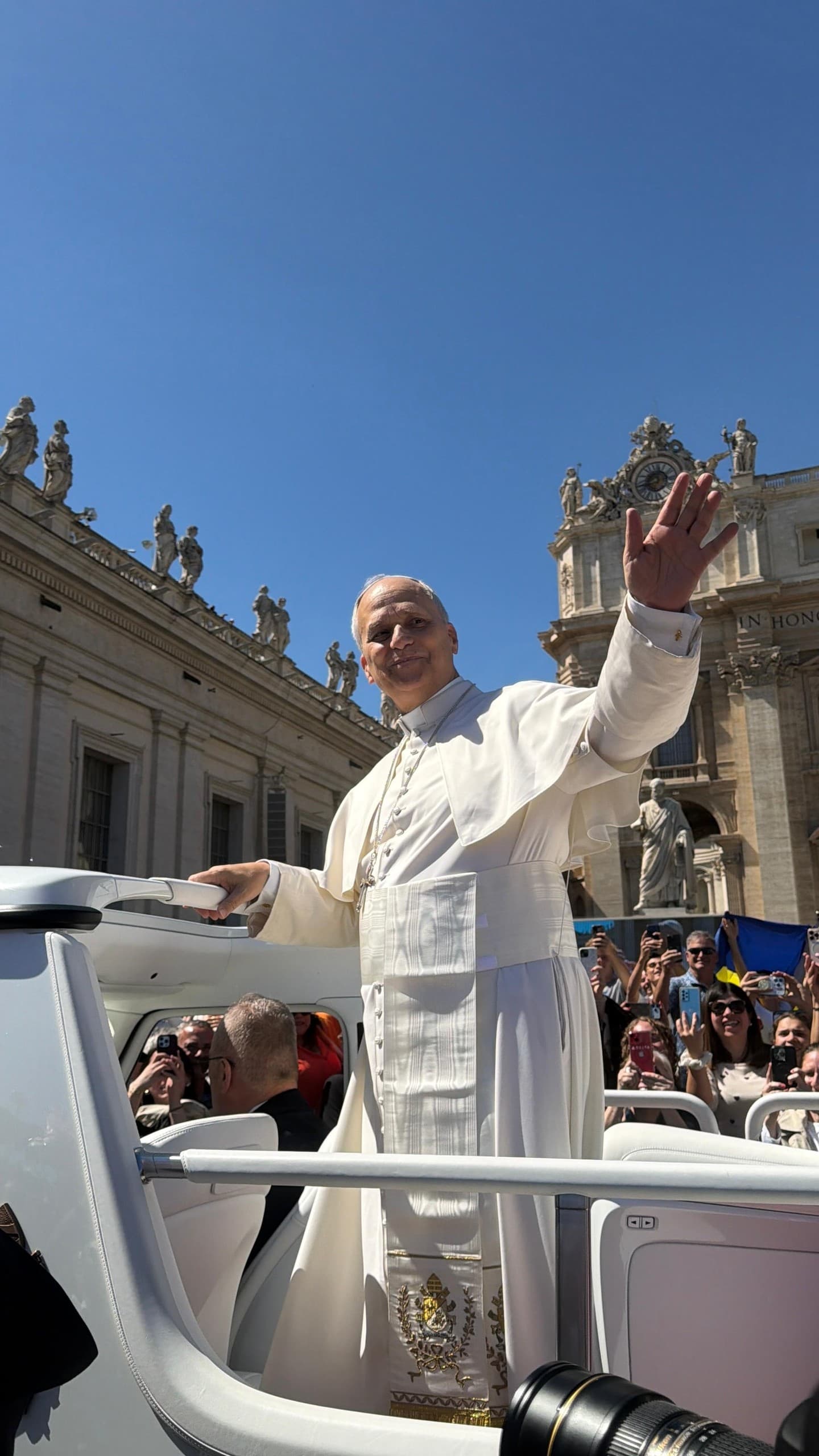Front-Row Papal Audience in Rome: Private Vatican Morning Tour with Reserved Tickets