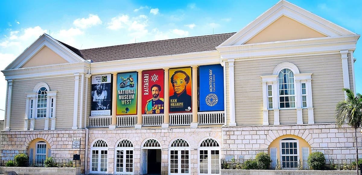 Montego Bay City Highlights & Shopping with Reggae Tours Jamaica