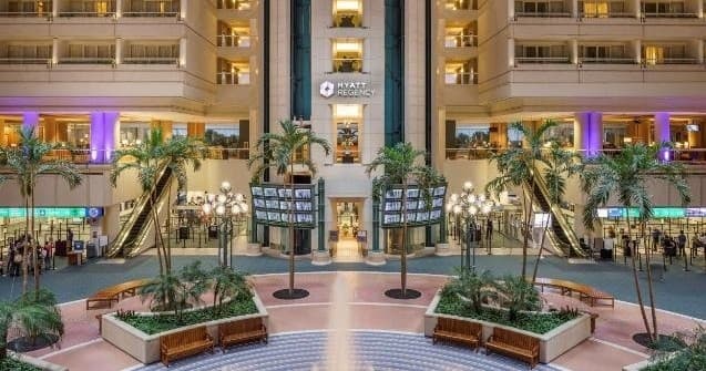 Effortless Airport Shuttle Service from Orlando to Tampa: Your Stress-Free Ride Awaits