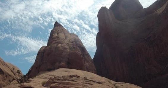 Bounce Test: Epic 1300' Roped Climbing in Moab, Utah